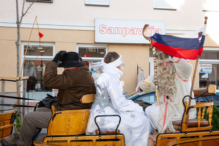 praznični sejem in prihod dedka mraza (62)